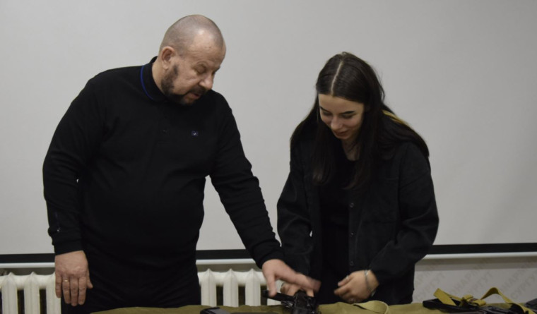 Экскурсия в Сургутский центр патриотического воспитания «Саланг».