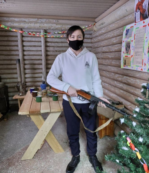 Экскурсия в Сургутский центр патриотического воспитания «Саланг».